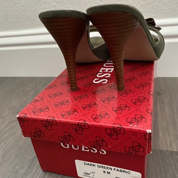 GUESS Dark Green Fabric Mules Sandals Heels Leather Brown Bow Shoes 8 - Picture 6 of 6